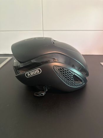Used ABUS GameChanger Helmet 2022 bike — image 2 of 4