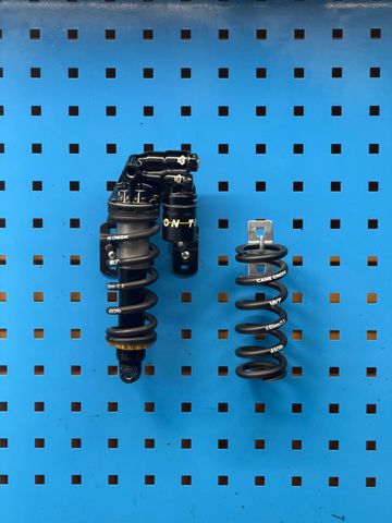 Gebrauchtes Cane Creek Tigon Double Barrel Coil Shock 2025 Rear Suspension