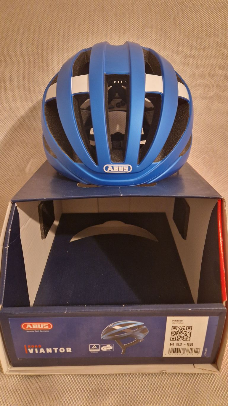 Used ABUS Viantor Helmet bike — image 2 of 8