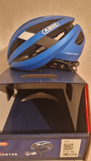 Used ABUS Viantor Helmet Cycling Accessories