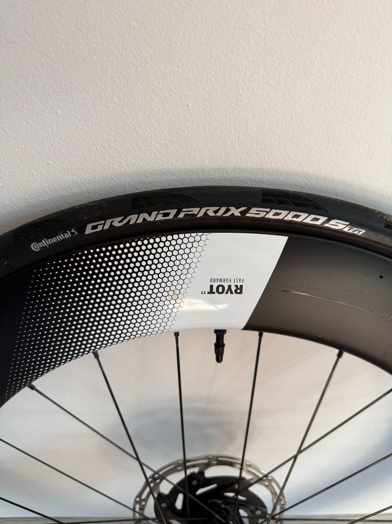 Used Ffwd Wheels 2025 bike — image 5 of 6