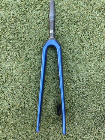 Used Canyon Aeroad Fork 2024 bike — image 2 of 6