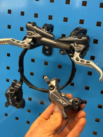 Used Shimano XT Levier 2024 bike — image 2 of 2
