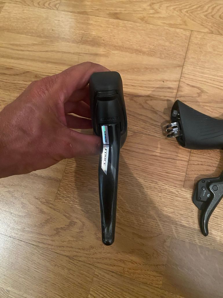 Brugt Sram Force Levers 2025 bike — billede 2 af 5