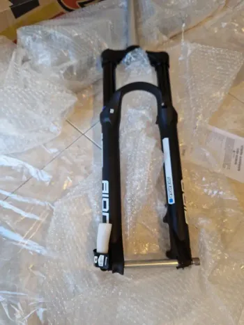 Brugt Sr Suntour AION35 Fork 2026 bike — billede 2 af 21