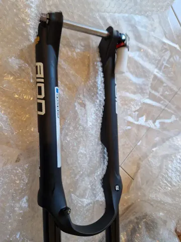 Używany Sr Suntour AION35 Fork 2026 bike — zdjęcie 6 z 21