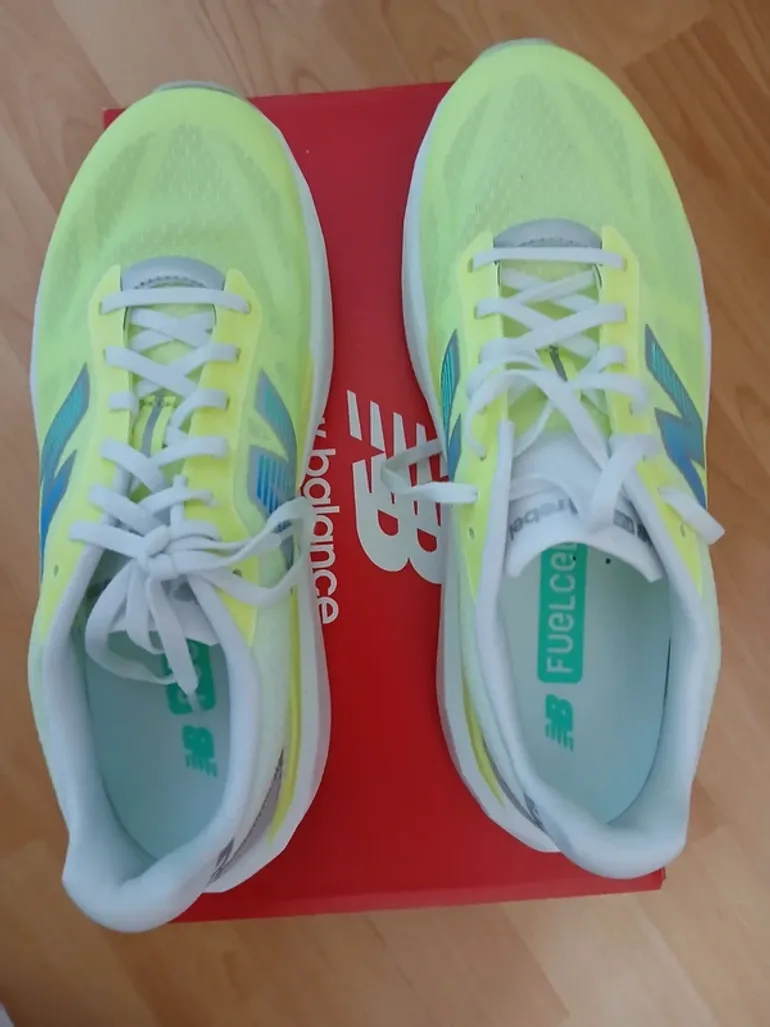 Brugt New Balance Fuelcell Rebel V5 bike — billede 5 af 7