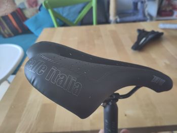Selle Italia Diva Saddle 2024 Saddles & Seatposts d'occasion