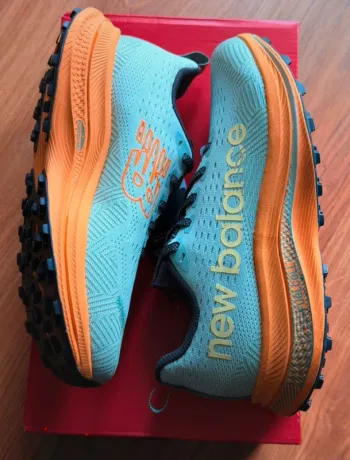 Used New Balance FuelCell SuperComp Trail bike — image 2 of 7