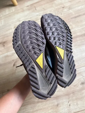 Nike Goretex Sneaker bike usato — immagine 2 di 4