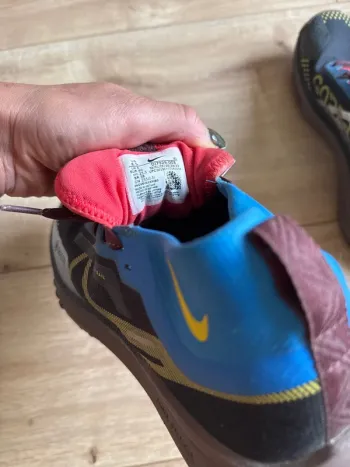 Nike Goretex Sneaker bike usato — immagine 4 di 4