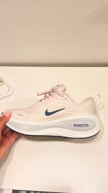 Brugt Nike Vomero Plus bike — billede 2 af 8
