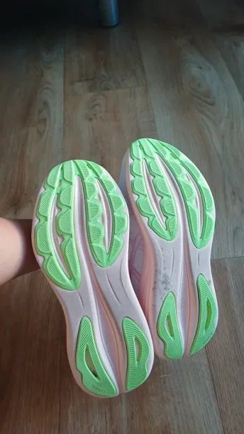 Tweedehands On Running Shoes bike — afbeelding 3 van 5