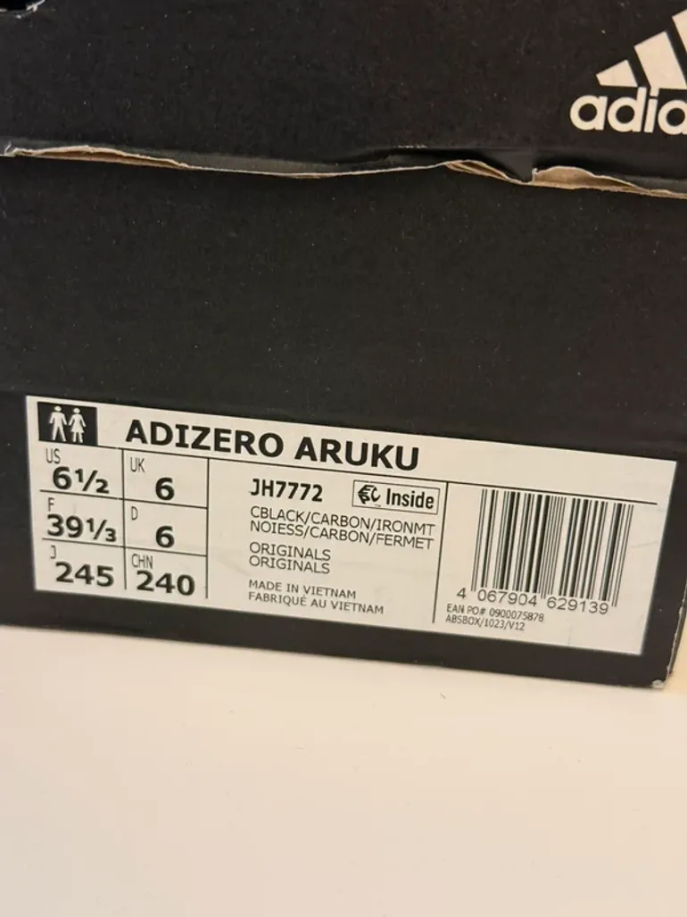Used Lightweight Adizero Aruku 2024 bike — image 2 of 13