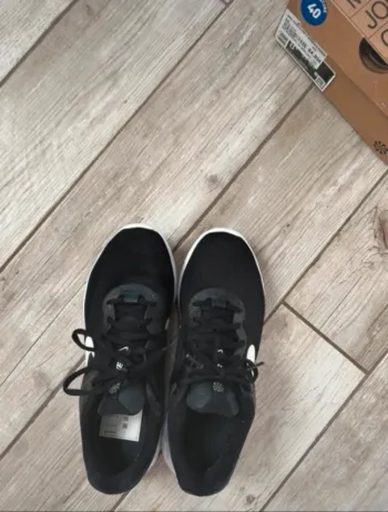 Tweedehands Nike Running Shoes bike — afbeelding 3 van 10