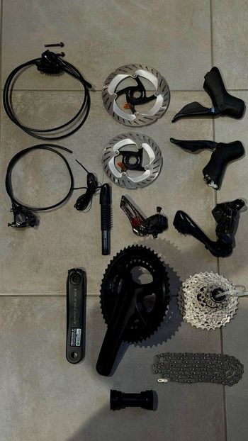 Käytetty Shimano Ultegra 12-Speed Electronic Groupset 2026 Groupset