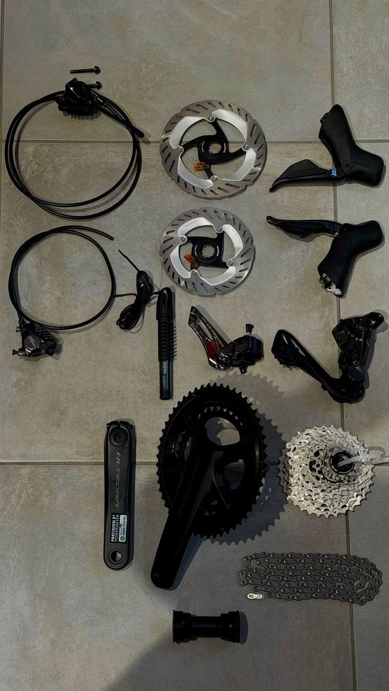 Shimano Ultegra 12-Speed Electronic Groupset 2026 Groupset d'occasion