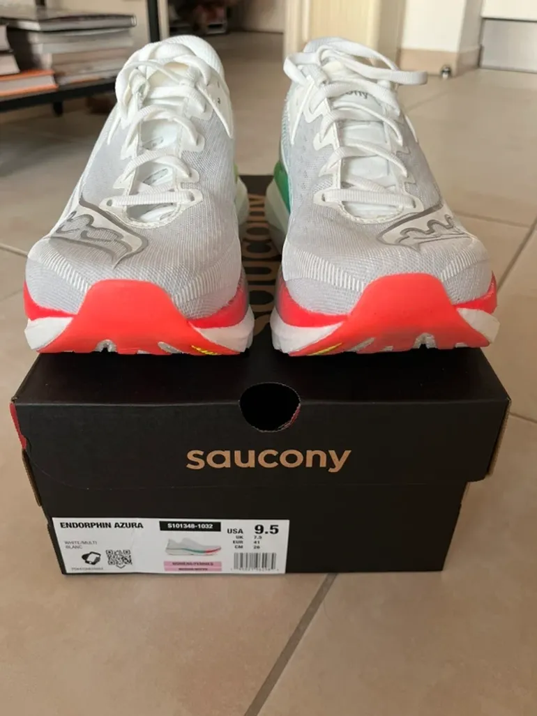 Used Saucony Endorphin Azura bike — image 2 of 5
