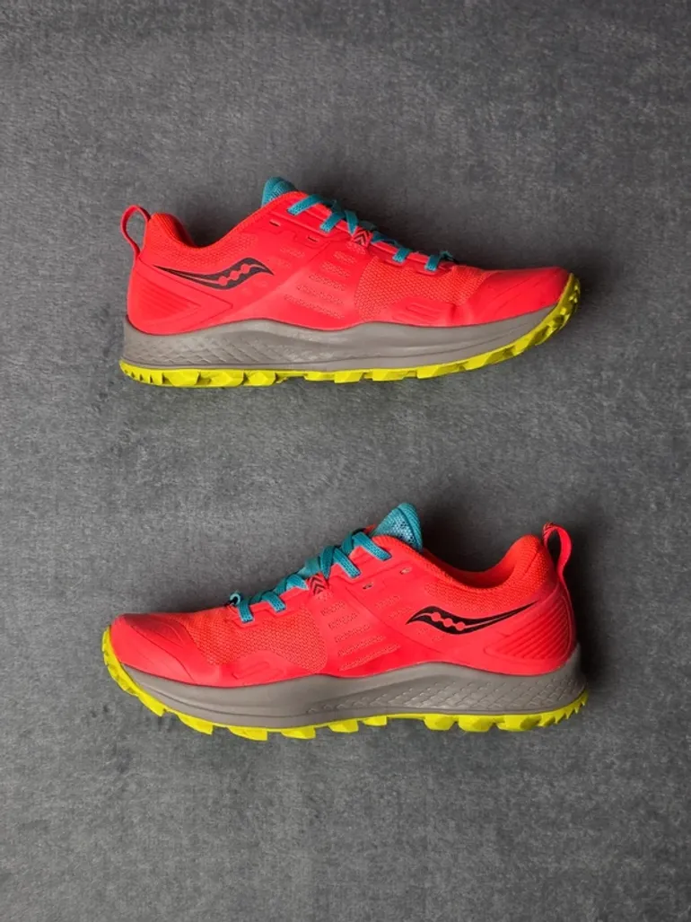Used Saucony Peregrine 10 bike — image 2 of 15