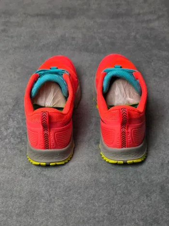 Used Saucony Peregrine 10 bike — image 8 of 15