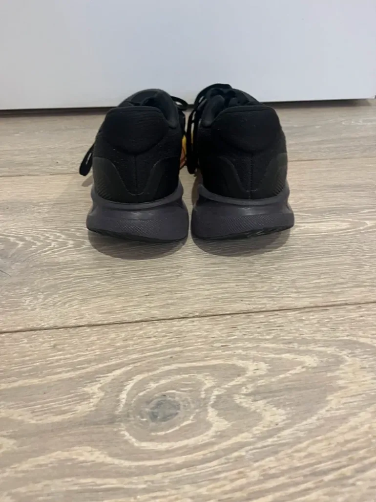 Used Adidas Runfalcon 5 bike — image 5 of 9