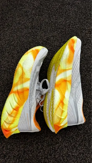 Used Saucony Endorphin bike — image 4 of 7
