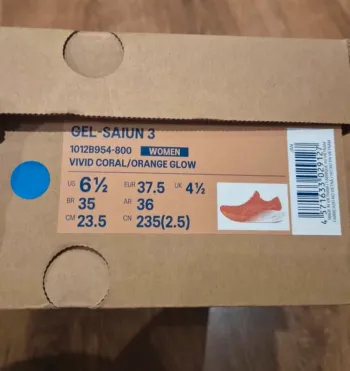 Used Asics Running Shoes bike — image 3 of 3