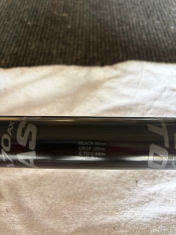 Used Easton EA70 AX Handlebar bike — image 1 of 2