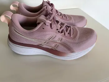 Tweedehands Asics Gel Pulse 17 Running Shoes