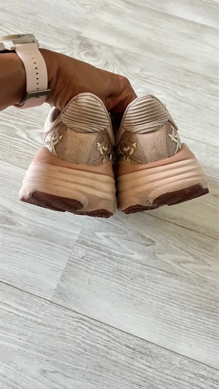 Used Rose Hoka bike — image 3 of 4