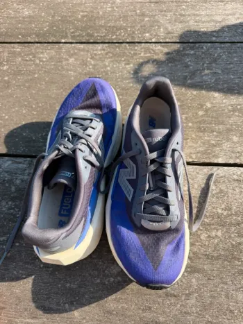 Tweedehands New Balance FuelCell Rebel V4 Running Shoes