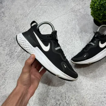 Used Nike React bike — image 2 of 15