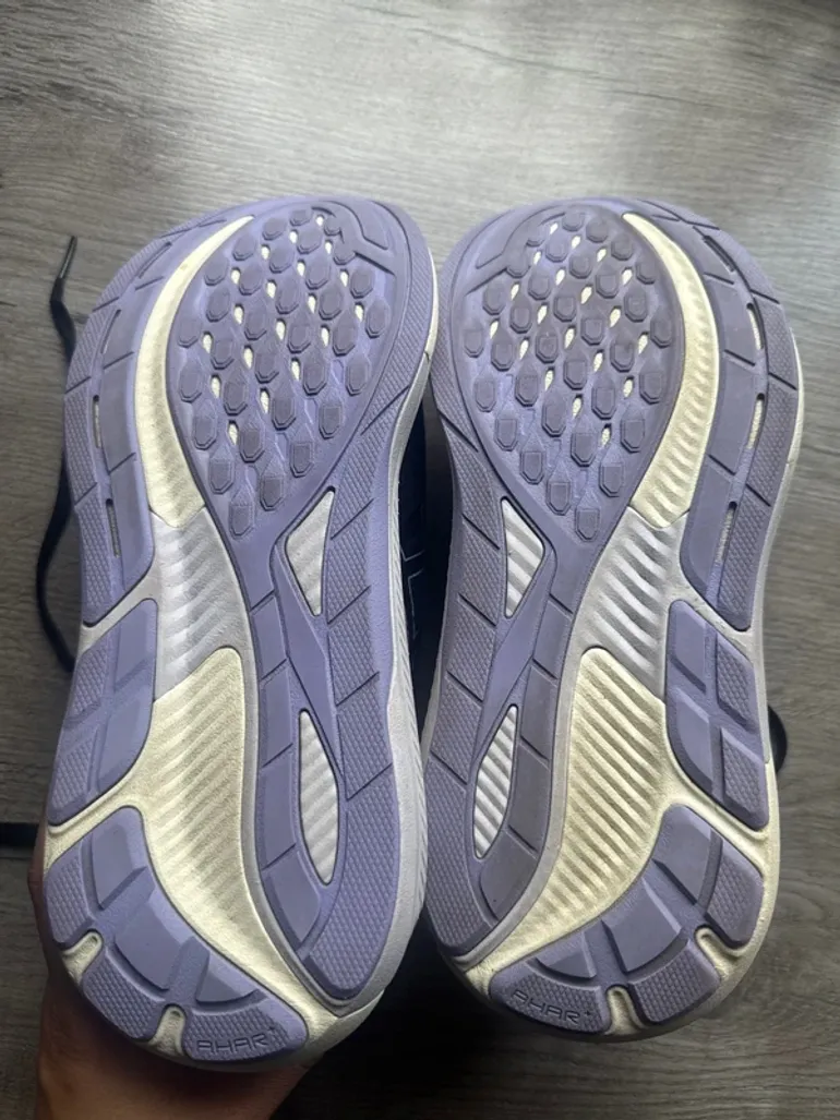Used Asics GT 4000-4 bike — image 5 of 6