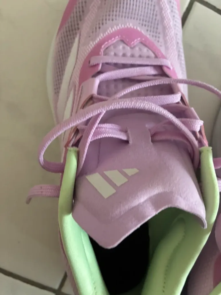 Used Adidas Chaussures de courses bike — image 6 of 7