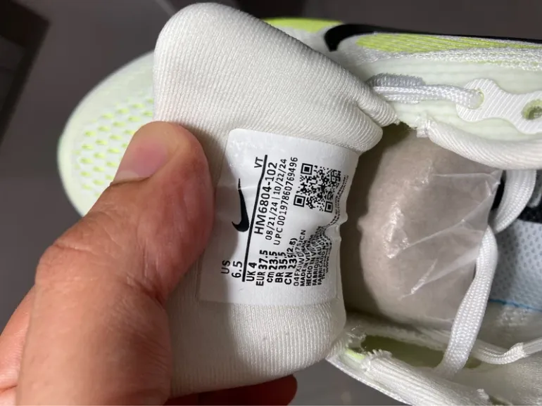 Used Nike Vomero 18 bike — image 6 of 8