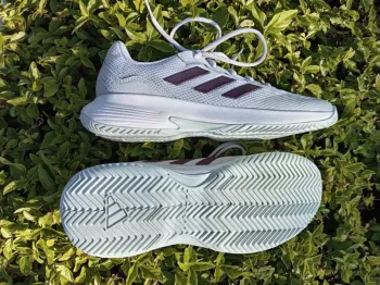 Použité Adidas Gamecourt 2 bike — obrázek 2 z 3