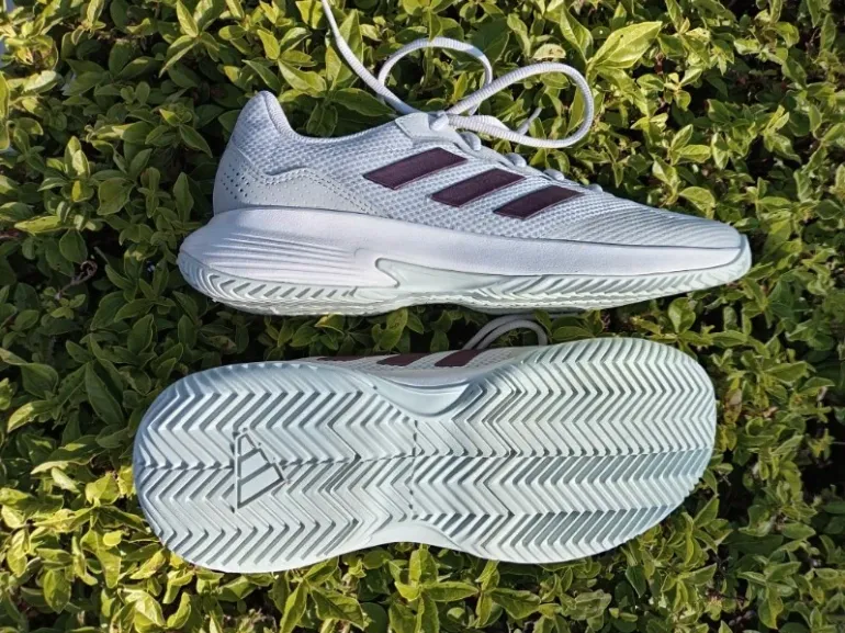 Použité Adidas Gamecourt 2 bike — obrázek 2 z 3