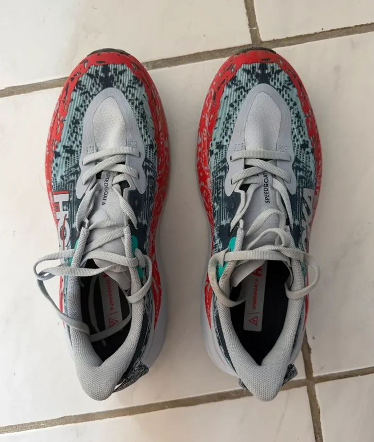 Used Hoka Speedgoat 6 bike — image 3 of 3