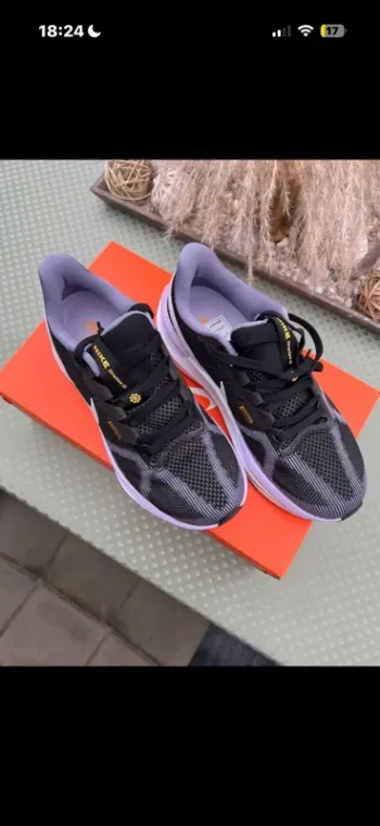 Použité Nike Running Shoes bike — obrázek 2 z 5