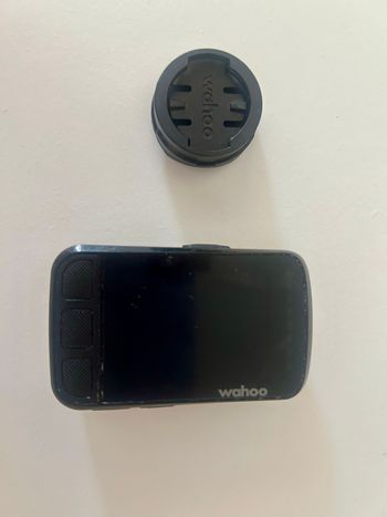 Used Wahoo ELEMNT bolt v2 2024 bike — image 2 of 5