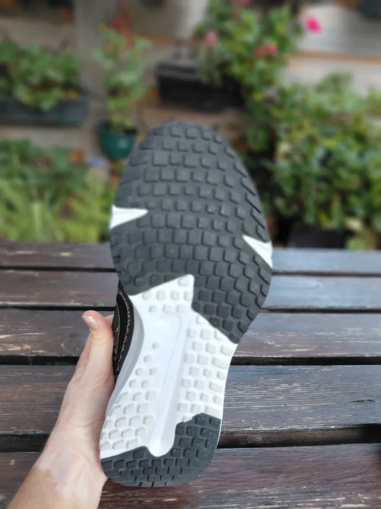 Used Nike Run Defy bike — image 6 of 6