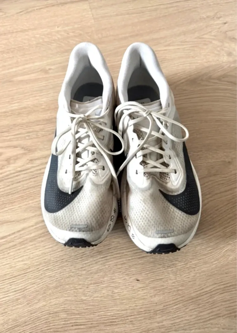 Used Nike Zoom Fly 6 bike — image 2 of 6