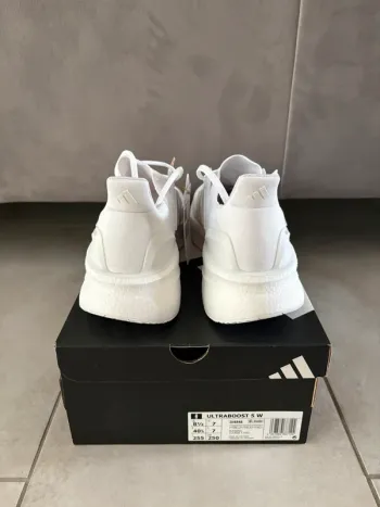 Použité Adidas Ultraboost 5 W bike — obrázek 5 z 6