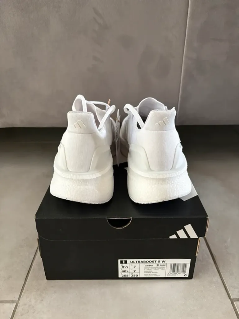 Použité Adidas Ultraboost 5 W bike — obrázek 5 z 6