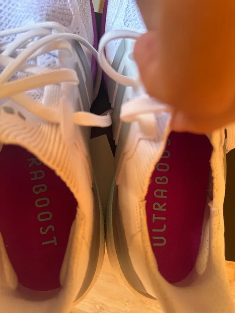 Used Adidas Ultraboost 5 W bike — image 4 of 5