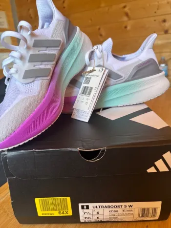 Tweedehands Adidas Ultraboost 5 W Running Shoes