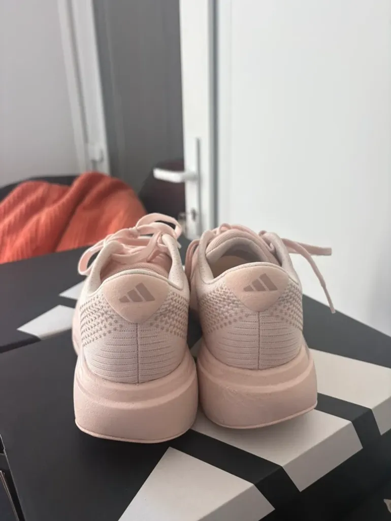 Použité Adidas Adizero Pacer bike — obrázek 3 z 9
