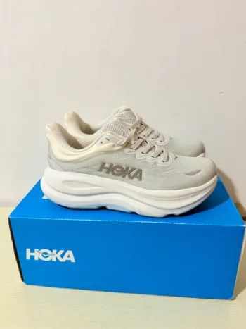 Tweedehands Hoka Bondi 9 Running Shoes
