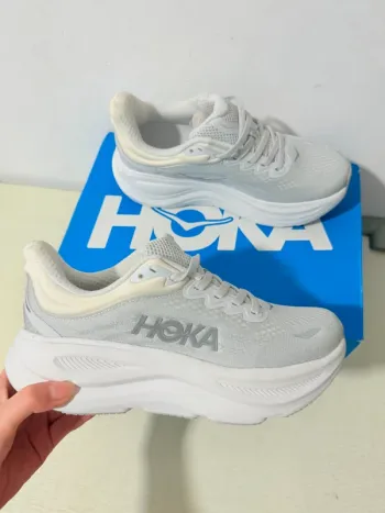 Použité Hoka Bondi 9 bike — obrázek 2 z 9