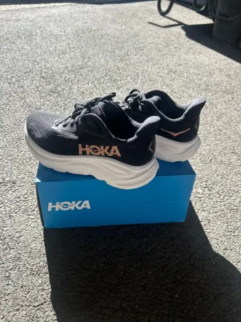 Tweedehands Hoka Clifton 10 Running Shoes